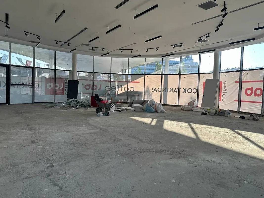 Kahve molasına hazır olun: İzmit'in kalbinde yeni bir kahve kokusu yükseliyor! Kocaeli'deki ilk ve tek şubesi olacak 2